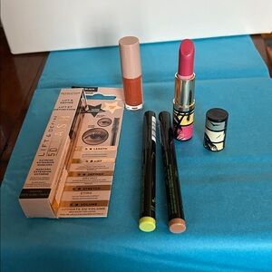 Revolution Lift & Define Super Black Mascara Estee Lauder, pink Lipstick, Rimmel